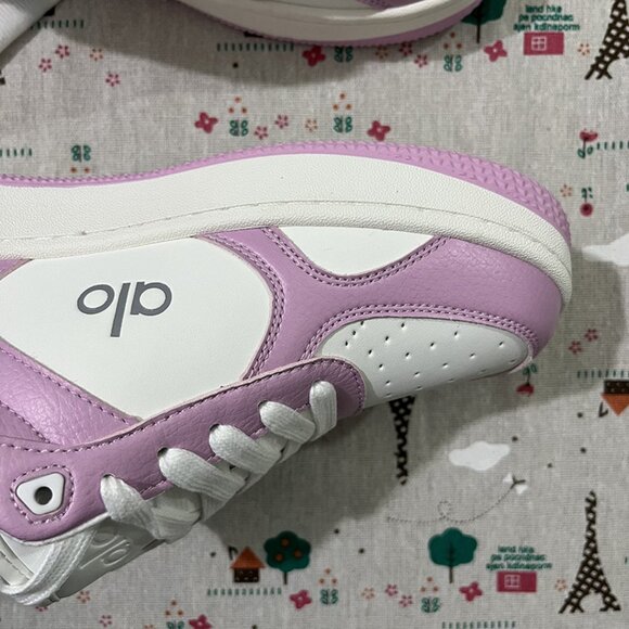 Alo Yoga Pink And White Platform Sneakers - Picture 4 of 7